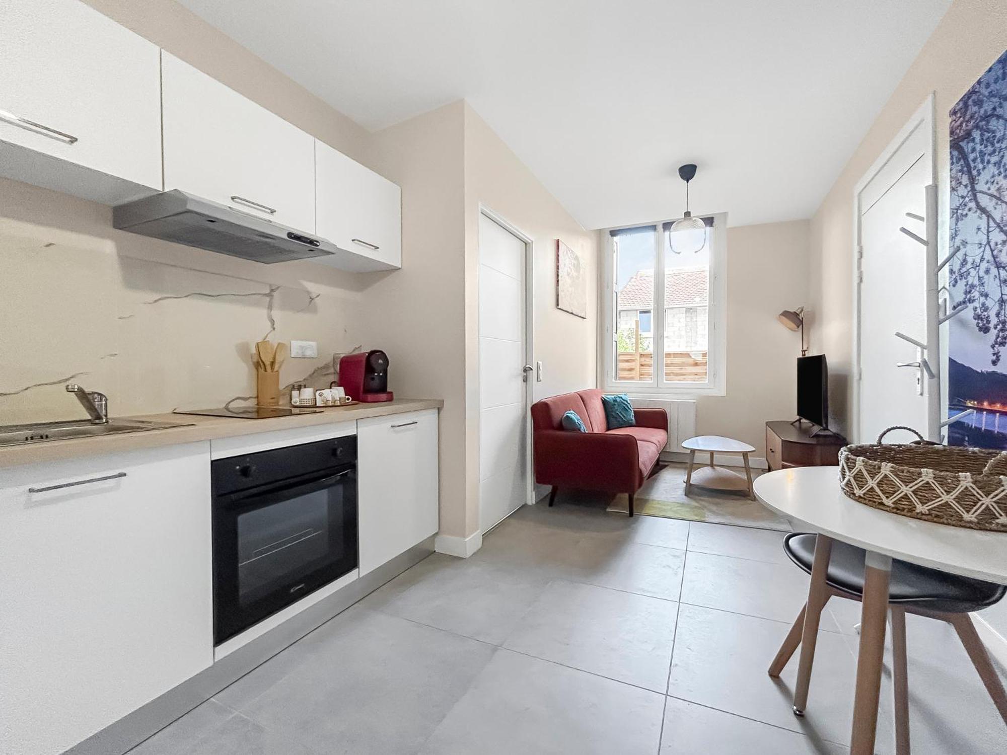Baignoire Balneo Avec Climatisation Apartment *